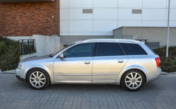 Audi A4 B6 Avant 2.5 V6 TDI 155KM 2002 Audi A4 Avant Automat Alcantara 2.5 Diesel 155KM, zdjęcie 1