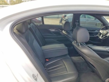 BMW Seria 7 G11-G12 2018 BMW Seria 7 BMW serii 7 740i xDrive Sedan z 2019 roku , od ubezpieczalni, zdjęcie 10
