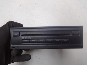 AUDI A6 C6 04-11r ZMIENIARKA CD 4E0035110A