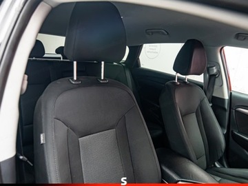 Hyundai i40 Kombi Facelifting 1.7 CRDi 141KM 2015 HYUNDAI i40 1.7 CRDi BlueDrive Combi 141KM 2015, zdjęcie 6