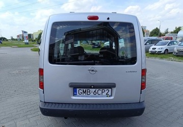 Opel Combo C Van 1.3 CDTI ecoFLEX 75KM 2010 Opel Combo Opel Combo 1.2 Diesel 75KM, zdjęcie 4