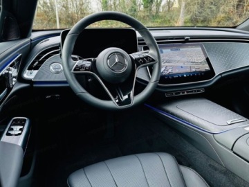 Mercedes Klasa E W214 Sedan 2.0 200 204KM 2026 E Klasa 200 4-Matic Exclusive 2.0 (204KM) 2026, zdjęcie 4