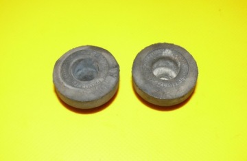 Halter Halter des Kühlers des Wassers AUDI A8 D2 3.7 4.2 V8 94-04r 8D0121275 2szt