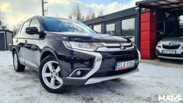 Mitsubishi Outlander III SUV Facelifting 2015 2.0 MIVEC 150KM 2016 Mitsubishi Outlander 2.0Benz manual Kamera czujniki climatronic 100 bezwyp, zdjęcie 4