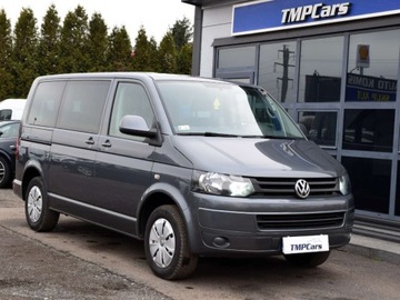 Volkswagen Caravelle T5 Caravelle Facelifting długi rozstaw osi 2.0 TDI 140KM 2013 Volkswagen Caravelle 9cio osobowa_HAK 2.0 Diesel 141KM, zdjęcie 20