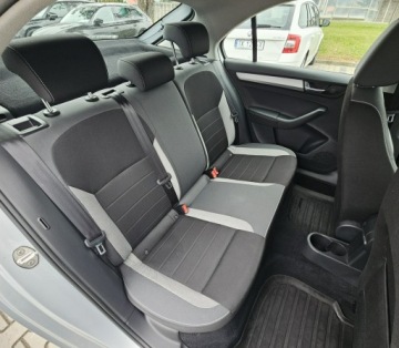 Skoda Rapid II Liftback Facelifting 1.0 TSI 110KM 2018 Škoda RAPID Skoda RAPID 1.0 TSI 110KM Ambition, zdjęcie 10