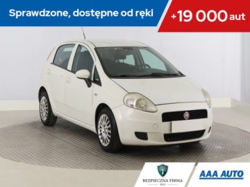 Fiat Punto Grande Punto Hatchback 5d 1.4 Start&Stop 77KM 2011