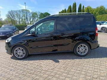 Ford Tourneo Courier I Mikrovan 1.5 TDCi 95KM 2017 Ford Tourneo Courier 1,5 diesel 95KM, zdjęcie 17