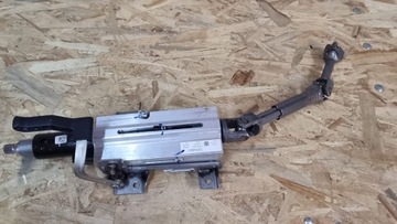 VOLVO XC40 SLOUPEC VOLANT