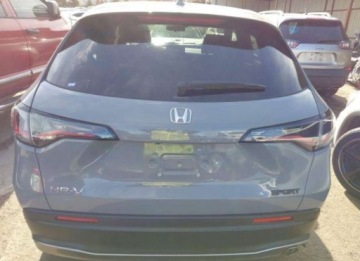 Honda HR-V III 2024 Honda HR-V 2024, 2.0L, 4x4, SPORT, po gradobiciu 2.0 Benzyna 158KM, zdjęcie 6