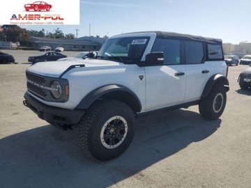 Ford Bronco V 2022 Ford Bronco 2022 FORD BRONCO BASE 2.3 Benzyna 275KM