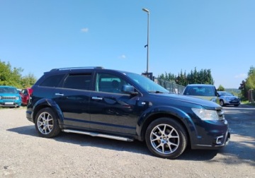 Fiat Freemont 2.0 Multijet II 16v 170KM 2013 Fiat Freemont 2013r, 2.0 DIESEL. 4x4. AUT. 7 osob. Lekko uszkodzony przod., zdjęcie 21