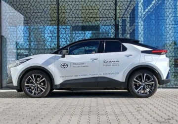 Toyota C-HR II SUV Plug-In 2.0 Hybrid Dynamic Force Plug-in  223KM 2025 Toyota C-HR C-HR PHEV Executive FV23 Salon PL Serwis ASO 1 wl., zdjęcie 2
