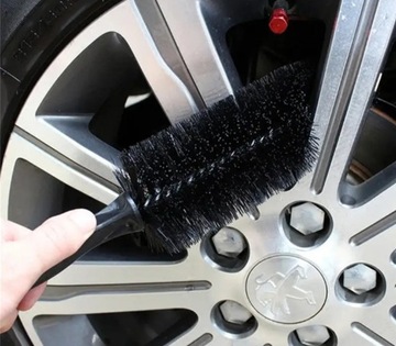 ЩЕТКА ДЛЯ МЫТЬЯ ДИСКОВ И КОЛЕС - ЧЕРНАЯ, ГРУБАЯ щетина