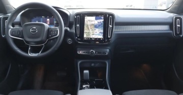 Volvo XC40 Crossover Facelifting 2.0 B4 197KM 2025 Volvo XC 40 B4 PLUS BLACK EDITION 19714KM Salon POLSKA I Wlasciciel Gwar., zdjęcie 9