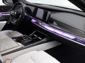 BMW Seria 7 G70 Sedan 3.0 40d 299KM 2026 BMW Seria 7 740d xDrive Sport Sedan 3.0 (299KM) 2026, zdjęcie 11