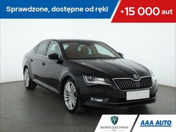 Skoda Superb III Liftback 2.0 TDI 150KM 2015 Skoda Superb 2.0 TDI, Automat, Skóra, Navi, Xenon