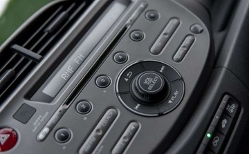 Honda Jazz III 1.4 i-VTEC 100KM 2008 Honda Jazz Honda Jazz 1.4 Executive 1.3 Benzyna 100KM, zdjęcie 15