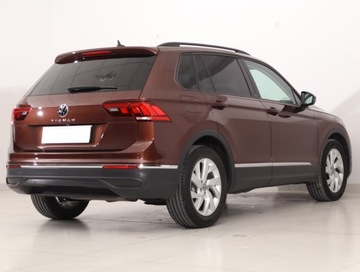 Volkswagen Tiguan II SUV Facelifting 1.5 TSI 150KM 2021 VW Tiguan 1.5 TSI, Salon Polska, Serwis ASO, zdjęcie 4