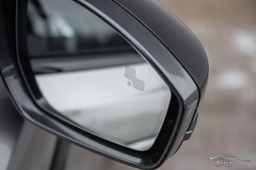 Land Rover Range Rover Velar SUV 2.0 Si4 300KM 2019 Range Rover Velar 2.0 300KM R-Dynamic Panorama HeadUp Masaże Kamery SalonPL, zdjęcie 38