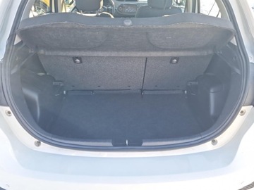 Toyota Yaris III Hatchback 5d Facelifting 2017 1.5 Dual VVT-iE 111KM 2019 Toyota Yaris 1,5-Dual-VVT-iE III (2011-2019) Toyot, zdjęcie 11