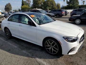 Mercedes Klasa E W214 2023 Mercedes-Benz Klasa E 350 2023 2.0l 2.0 Benzyna 255KM, zdjęcie 4