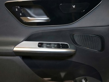 Mercedes GLC C254/X254 Coupe 2.0 200 204KM 2025 MERCEDES-BENZ GLC 200 4-Matic Avantgarde 2.0 (204KM) 2025, zdjęcie 14