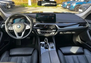 BMW Seria 5 G30-G31 Limuzyna Plug-In 2.0 530e 292KM 2022 BMW Seria 5 530e Sedan (G30 LCI) Hybrid 292 KM ASO FV23 BMW Bonkowscy, zdjęcie 13