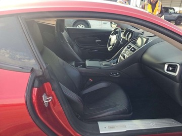 Aston Martin DB11 2017 Aston Martin DB11 Coupe 2017 5.2 Benzyna 600KM, zdjęcie 9