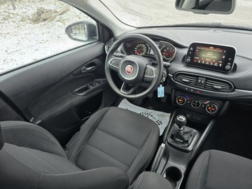 Fiat Tipo II Hatchback 1.4 95KM 2019 Fiat Tipo Klimatronik*nawigacja*pdc, zdjęcie 17