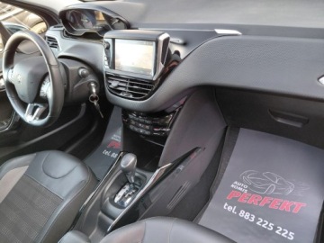 Peugeot 2008 I SUV Facelifting 1.2 PureTech 110KM 2019 Peugeot 2008 Automat Klimatronik Komputer Tempomat 1.2 Benzyna 110KM, zdjęcie 13