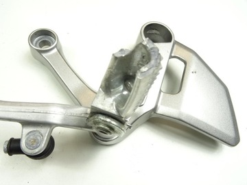 YAMAHA MT 09 КОМПЛЕКТ КРЕПЛЕНИЕ ЛЕВОГО РЫЧАГА 18-20