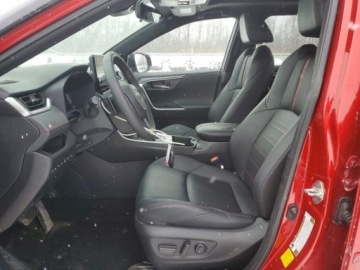 Toyota RAV4 V 2022 Toyota RAV4 2.5L hybrid. niezawodny silnik Toyoty 2.5 Hybryda Plug-in 205KM, zdjęcie 6