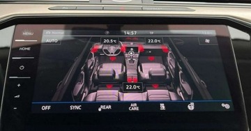 Volkswagen Passat B8 Variant 2.0 TDI BlueMotion SCR 190KM 2019 Volkswagen Passat 4-Motion Automat Navi Parktronic Kamera Alcantara, zdjęcie 31