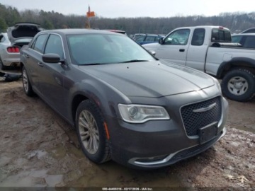 Chrysler 300C II 2020 Chrysler 300 Touring 2020 3.6 Benzyna 292KM, zdjęcie 6