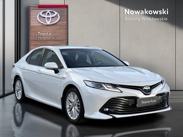Toyota Camry IX Sedan 2.5 Hybrid Dynamic Force 218KM 2019 Toyota Camry 2.5 Hybrid Prestige CVT 2.5 Hybrid Pr, zdjęcie 6