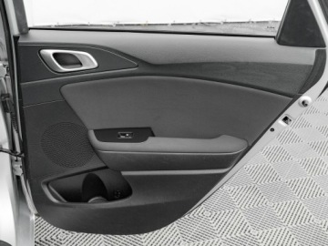 Kia Ceed III Kombi Facelifting 1.5 T-GDI 160KM 2022 Kia Cee'd GD4E984#1.5 T-GDI M 2 stref klima K.cof, zdjęcie 26