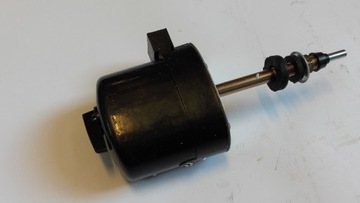 URSUS C-360 SILNICZEK WYCIERACZEK 12V DŁUGI LUBLIN