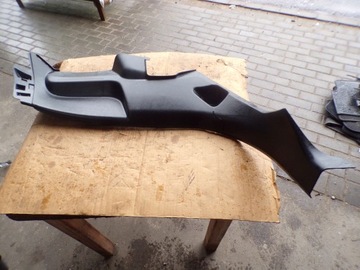 OSŁONA SŁUPKA PRAWA 9823303480 PEUGEOT 208 II