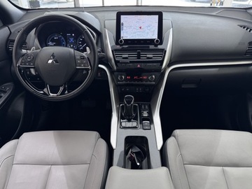 Mitsubishi Eclipse Cross SUV PHEV 2.4 188KM 2022 Mitsubishi Eclipse Cross Instyle, 1 właściciel, Sa, zdjęcie 13