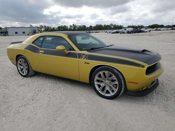 Dodge Challenger III 2020 Dodge Challenger RT Scat Pack 2020 6.4l 6.4 Benzyna 485KM, zdjęcie 1