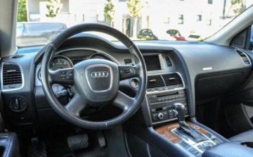 Audi Q7 I (4L) 2008 Audi Q7 3,0TDI 2008 r. Automat Quattro Skory 3.0 Diesel 240KM, zdjęcie 8