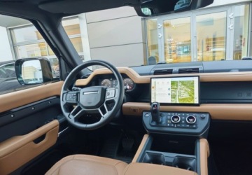 Land Rover Defender IV (L663) Hard Top 90 3.0D R6 250KM 2025 Land Rover Defender Land Rover DEFENDER 110 3.0D I6 250PS AWD AUTO X-DYNAM, zdjęcie 15