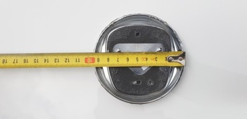 FIAT 500 ZNAK ZNAKY LOGO ZADNÍ KRYT 9,5CM ORIGINÁLNÍ