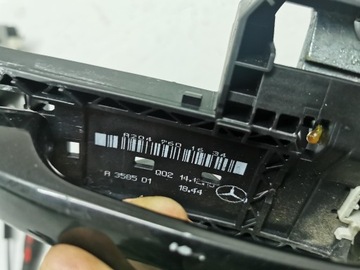 KLIKA DVEŘE PRAVÝ PŘEDNÍ MERCEDES TŘÍDA C W204 EU