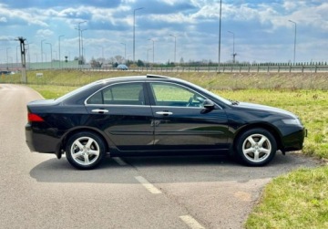 Honda Accord VII Sedan 2.4 i-VTEC 16V Type-S 190KM 2003 Honda Accord 2.4 EXECUTIVE Salon Polska Szyberdach 2.4 Benzyna 190KM, zdjęcie 4