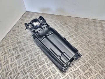 0005746037 LOKETNÍ OPĚRKA E 350 CDI 212.025 170 2010 MERCEDES-BENZ (W212)
