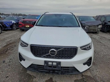 Volvo XC40 2024 Volvo XC 40 Core 2024 2.0 Benzyna 194KM, zdjęcie 4