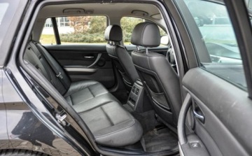 BMW Seria 3 E90-91-92-93 Touring E91 2.0 320d 184KM 2011 BMW Seria 3 2011 r. Lift 320d (185KM) Automat Skory 2.0 Diesel 184KM, zdjęcie 11