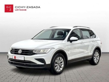 Volkswagen Tiguan II SUV Facelifting 1.5 TSI 150KM 2023 Volkswagen Tiguan SalonPL 150KM DSG LifeACCComfortPakiet ZimowyMasazKamera